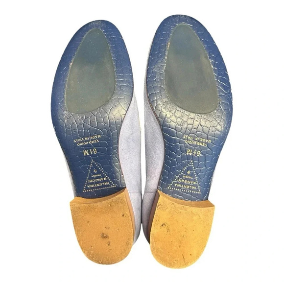 Valentina Rangoni Pale Ocean Blue Suede Silver Chain Detail Slip On Loafer Flats - Picture 9 of 12